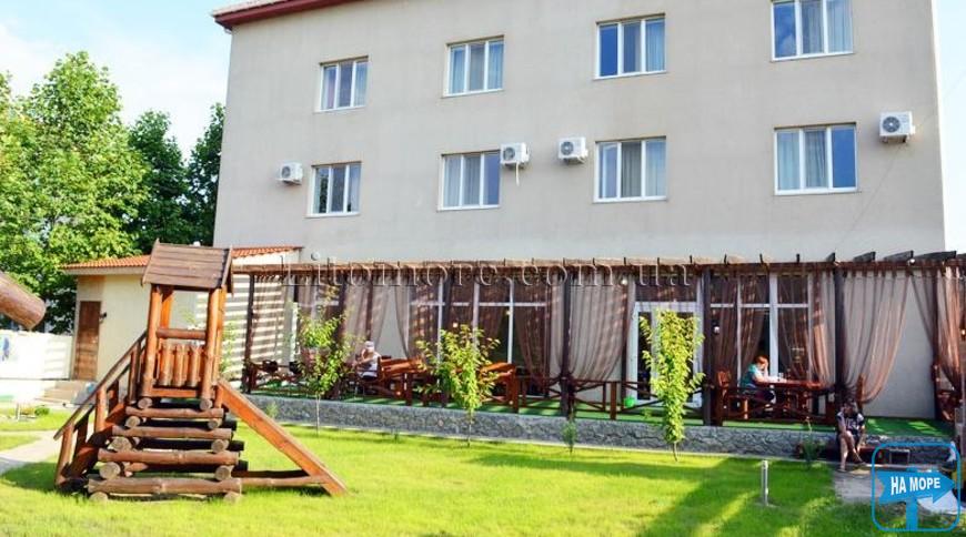 Отель "Barbaris"