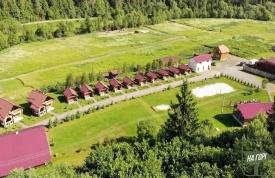Готель "River Cottage Complex"